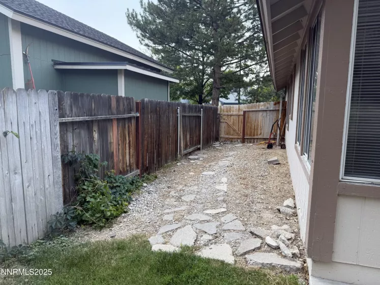 6220 Valley Wood, Reno, Nevada 89523, 4 Bedrooms Bedrooms, ,2 BathroomsBathrooms,Residential,Residential,Valley Wood,250052955