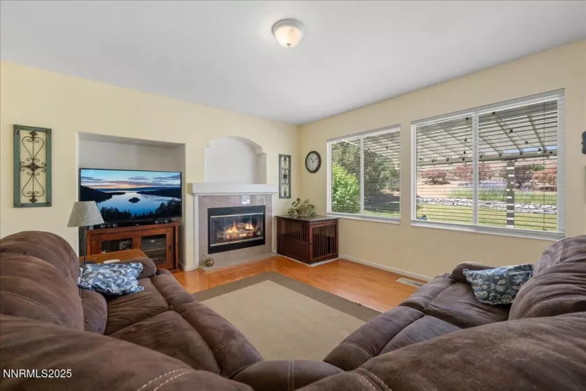 4456 White Fish, Reno, Nevada 89511, 5 Bedrooms Bedrooms, ,3 BathroomsBathrooms,Residential,Residential,White Fish,250052954