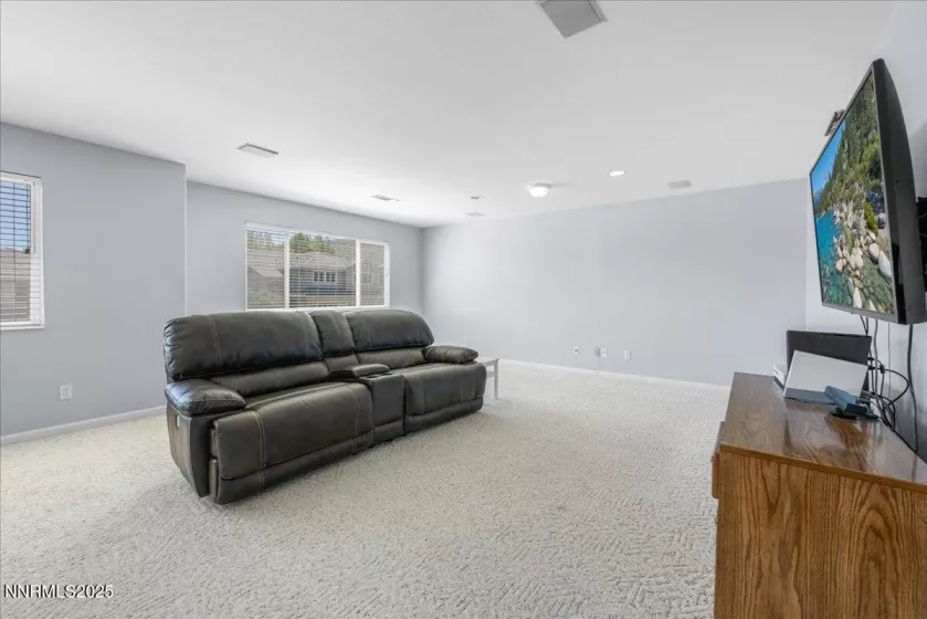 4456 White Fish, Reno, Nevada 89511, 5 Bedrooms Bedrooms, ,3 BathroomsBathrooms,Residential,Residential,White Fish,250052954