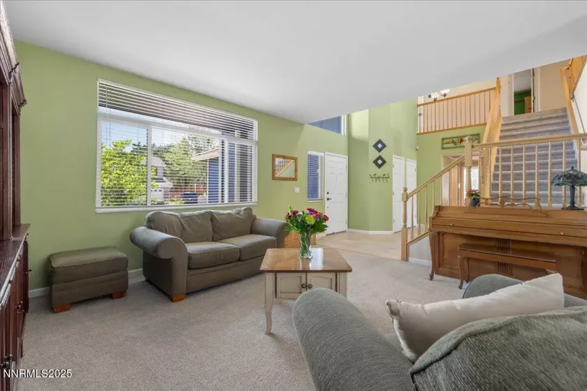 4456 White Fish, Reno, Nevada 89511, 5 Bedrooms Bedrooms, ,3 BathroomsBathrooms,Residential,Residential,White Fish,250052954