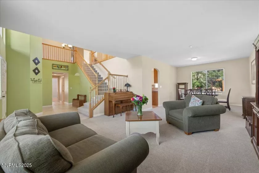 4456 White Fish, Reno, Nevada 89511, 5 Bedrooms Bedrooms, ,3 BathroomsBathrooms,Residential,Residential,White Fish,250052954
