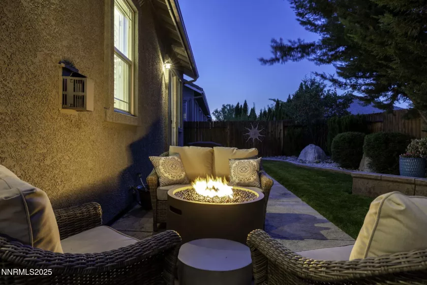 5804 Desert Mirage, Sparks, Nevada 89436, 3 Bedrooms Bedrooms, ,2 BathroomsBathrooms,Residential,Residential,Desert Mirage,250052953