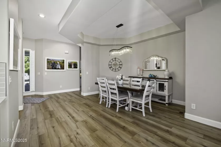 5804 Desert Mirage, Sparks, Nevada 89436, 3 Bedrooms Bedrooms, ,2 BathroomsBathrooms,Residential,Residential,Desert Mirage,250052953