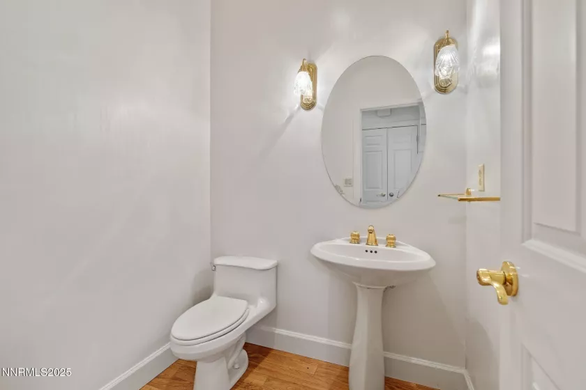 5675 Hidden Valley, Reno, Nevada 89502, 5 Bedrooms Bedrooms, ,5 BathroomsBathrooms,Residential,Residential,Hidden Valley,250052958