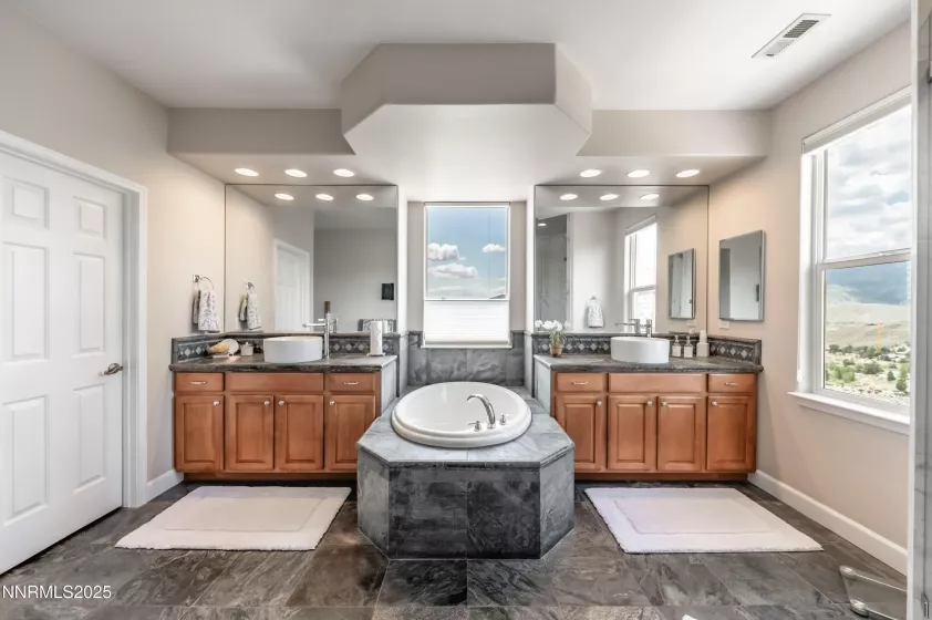 2265 Peavine Valley, Reno, Nevada 89523, 5 Bedrooms Bedrooms, ,4 BathroomsBathrooms,Residential,Residential,Peavine Valley,250052959