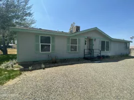 4125 Golden Cir, Winnemucca, Nevada 89445, 3 Bedrooms Bedrooms, ,2 BathroomsBathrooms,Residential,Residential,Golden Cir,250052960