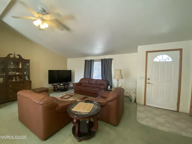 4125 Golden Cir, Winnemucca, Nevada 89445, 3 Bedrooms Bedrooms, ,2 BathroomsBathrooms,Residential,Residential,Golden Cir,250052960