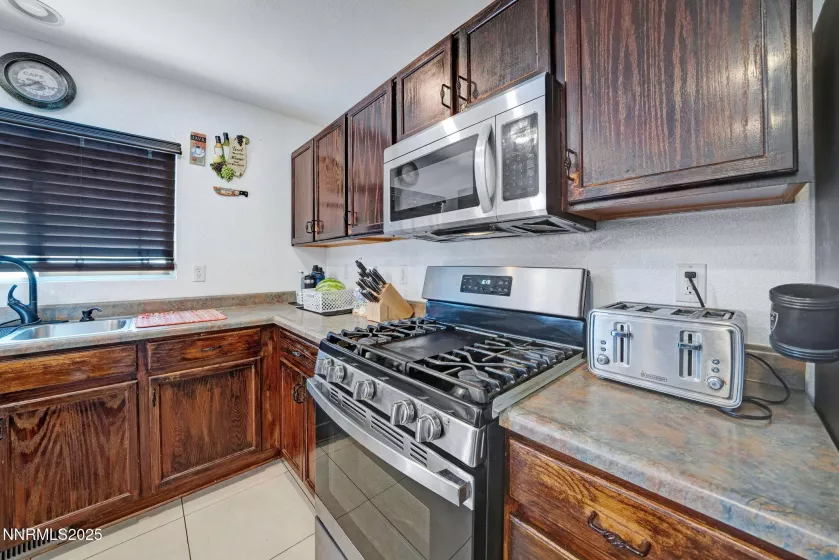 8905 Griffon, Reno, Nevada 89506, 4 Bedrooms Bedrooms, ,4 BathroomsBathrooms,Residential,Residential,Griffon,250052962