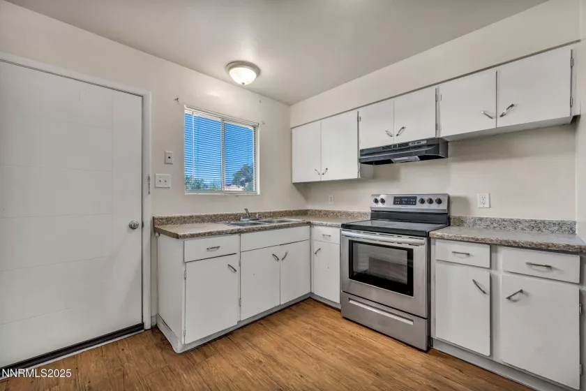 372 Maine, Reno, Nevada 89502, ,Commercial Sale,Residential,Maine,250052964