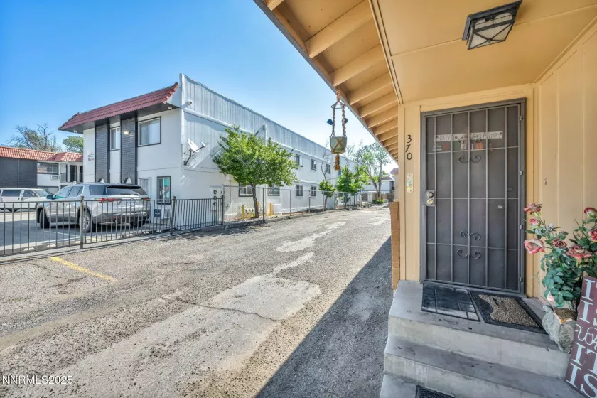 372 Maine, Reno, Nevada 89502, ,Commercial Sale,Residential,Maine,250052964