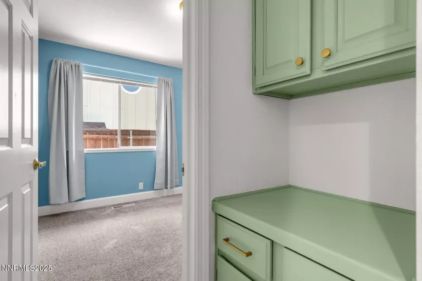 2240 Silver Ridge, Reno, Nevada 89509, 4 Bedrooms Bedrooms, ,2 BathroomsBathrooms,Residential,Residential,Silver Ridge,250052915