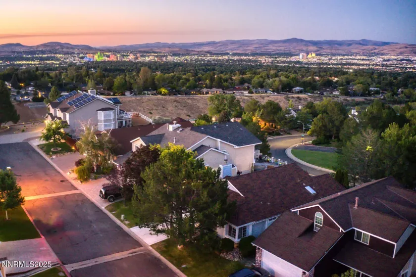 2240 Silver Ridge, Reno, Nevada 89509, 4 Bedrooms Bedrooms, ,2 BathroomsBathrooms,Residential,Residential,Silver Ridge,250052915