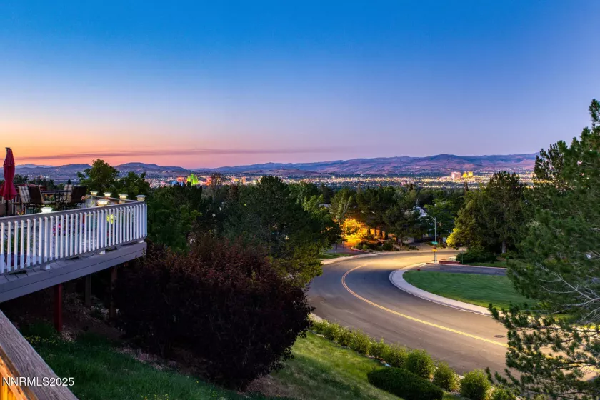 2240 Silver Ridge, Reno, Nevada 89509, 4 Bedrooms Bedrooms, ,2 BathroomsBathrooms,Residential,Residential,Silver Ridge,250052915