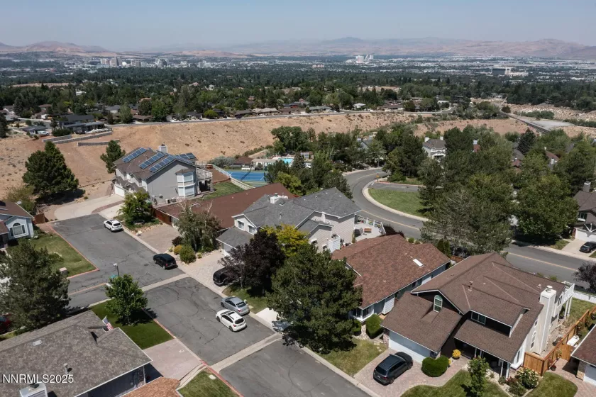 2240 Silver Ridge, Reno, Nevada 89509, 4 Bedrooms Bedrooms, ,2 BathroomsBathrooms,Residential,Residential,Silver Ridge,250052915