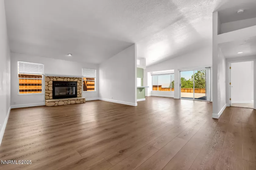 2240 Silver Ridge, Reno, Nevada 89509, 4 Bedrooms Bedrooms, ,2 BathroomsBathrooms,Residential,Residential,Silver Ridge,250052915