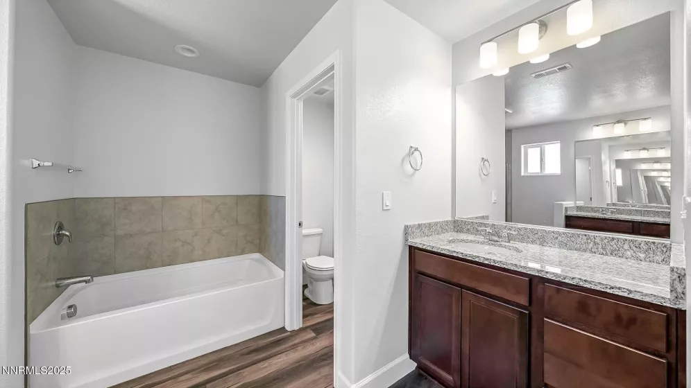 3511 Downpatrick, Reno, Nevada 89512, 4 Bedrooms Bedrooms, ,3 BathroomsBathrooms,Residential,Residential,Downpatrick,250052919