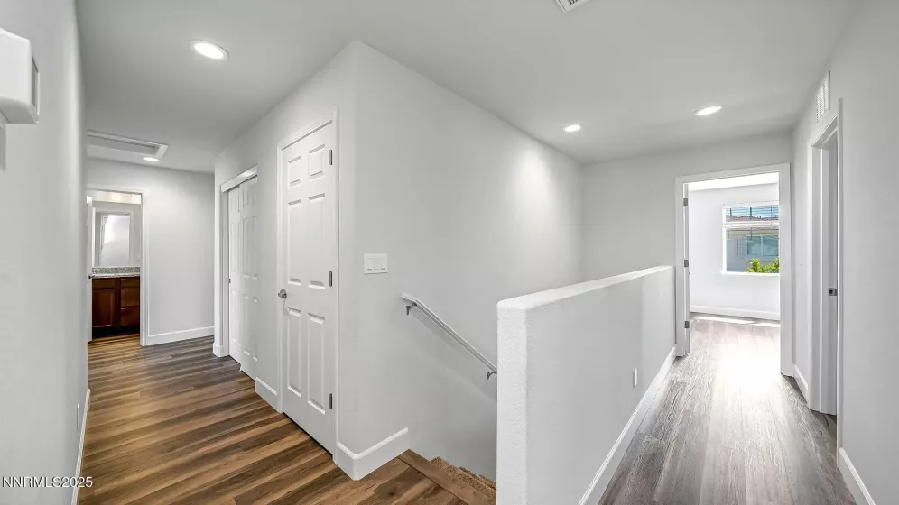 3511 Downpatrick, Reno, Nevada 89512, 4 Bedrooms Bedrooms, ,3 BathroomsBathrooms,Residential,Residential,Downpatrick,250052919