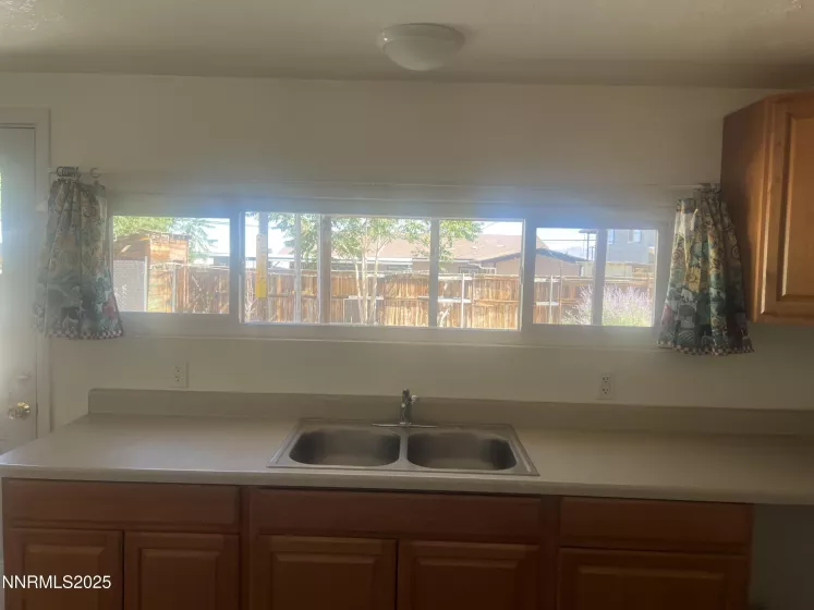 115 English, Hawthorne, Nevada 89415, 3 Bedrooms Bedrooms, ,1 BathroomBathrooms,Residential,Residential,English,250052974