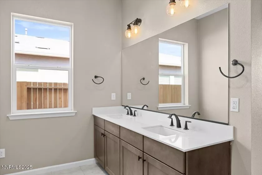 1920 Gold Feldspar, Sparks, Nevada 89436, 4 Bedrooms Bedrooms, ,3 BathroomsBathrooms,Residential,Residential,Gold Feldspar,250052975