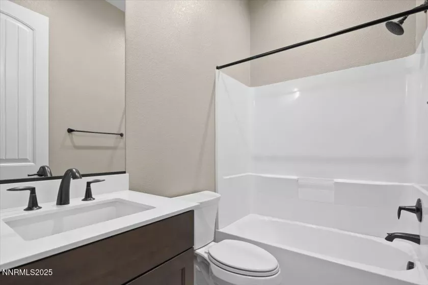 1920 Gold Feldspar, Sparks, Nevada 89436, 4 Bedrooms Bedrooms, ,3 BathroomsBathrooms,Residential,Residential,Gold Feldspar,250052975