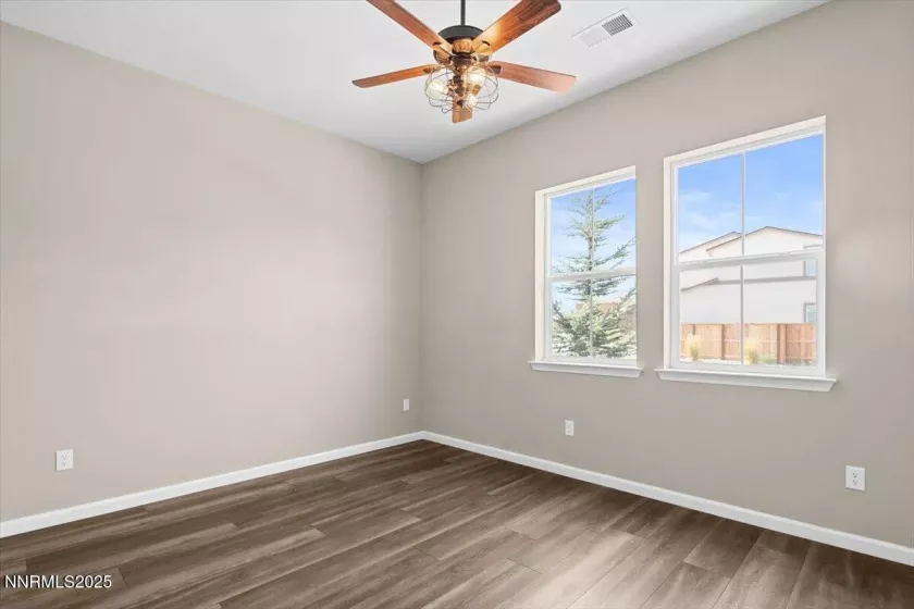 1920 Gold Feldspar, Sparks, Nevada 89436, 4 Bedrooms Bedrooms, ,3 BathroomsBathrooms,Residential,Residential,Gold Feldspar,250052975