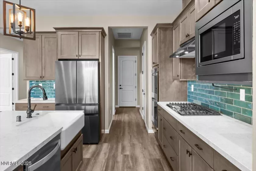 1920 Gold Feldspar, Sparks, Nevada 89436, 4 Bedrooms Bedrooms, ,3 BathroomsBathrooms,Residential,Residential,Gold Feldspar,250052975