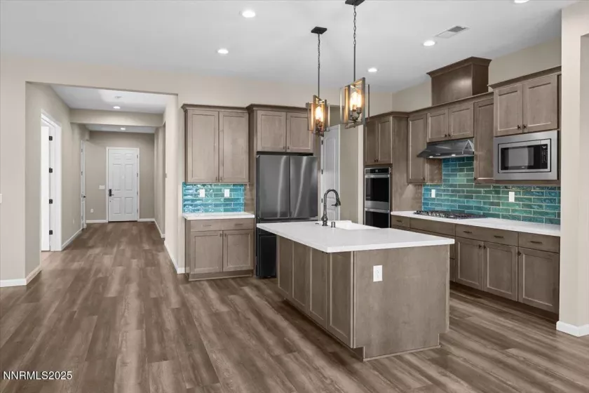 1920 Gold Feldspar, Sparks, Nevada 89436, 4 Bedrooms Bedrooms, ,3 BathroomsBathrooms,Residential,Residential,Gold Feldspar,250052975