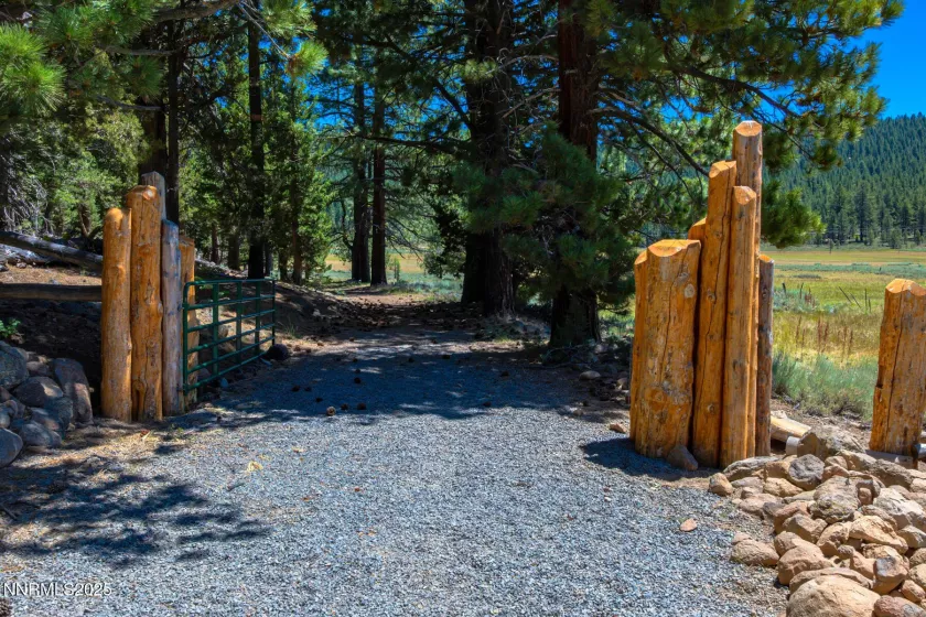 XXX Smithneck, Loyalton, California 96118, ,Land,Residential,Smithneck,250052976
