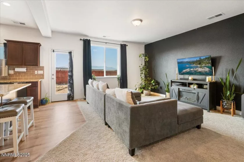 1020 Slab Cliffs, Reno, Nevada 89508, 3 Bedrooms Bedrooms, ,2 BathroomsBathrooms,Residential,Residential,Slab Cliffs,250052979