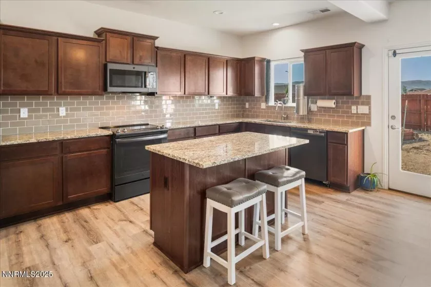1020 Slab Cliffs, Reno, Nevada 89508, 3 Bedrooms Bedrooms, ,2 BathroomsBathrooms,Residential,Residential,Slab Cliffs,250052979
