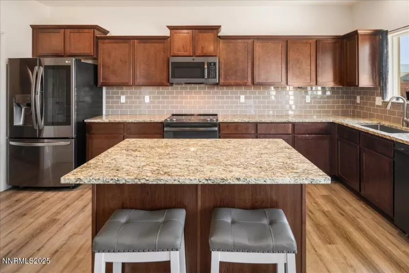1020 Slab Cliffs, Reno, Nevada 89508, 3 Bedrooms Bedrooms, ,2 BathroomsBathrooms,Residential,Residential,Slab Cliffs,250052979