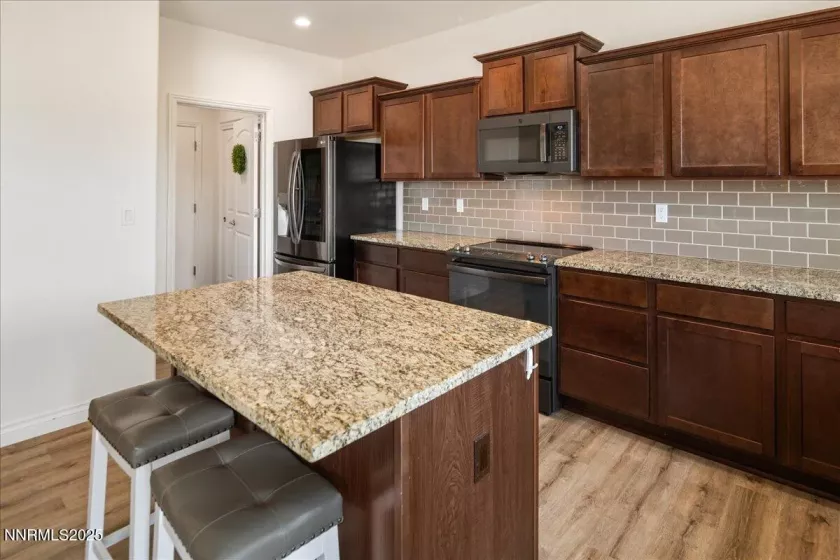 1020 Slab Cliffs, Reno, Nevada 89508, 3 Bedrooms Bedrooms, ,2 BathroomsBathrooms,Residential,Residential,Slab Cliffs,250052979