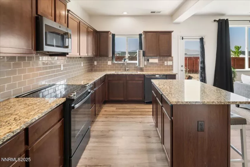 1020 Slab Cliffs, Reno, Nevada 89508, 3 Bedrooms Bedrooms, ,2 BathroomsBathrooms,Residential,Residential,Slab Cliffs,250052979