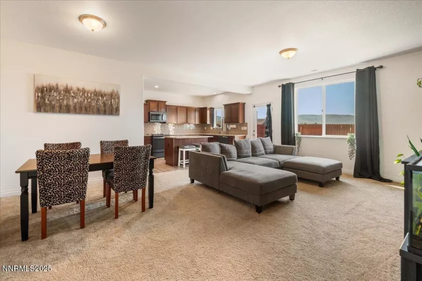 1020 Slab Cliffs, Reno, Nevada 89508, 3 Bedrooms Bedrooms, ,2 BathroomsBathrooms,Residential,Residential,Slab Cliffs,250052979
