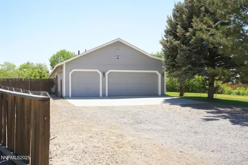 2843 Wade, Minden, Nevada 89423, 4 Bedrooms Bedrooms, ,2 BathroomsBathrooms,Residential,Residential,Wade,250052980