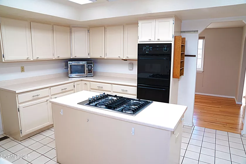 2843 Wade, Minden, Nevada 89423, 4 Bedrooms Bedrooms, ,2 BathroomsBathrooms,Residential,Residential,Wade,250052980