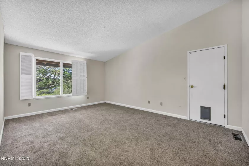1425 Julie, Reno, Nevada 89509, 4 Bedrooms Bedrooms, ,3 BathroomsBathrooms,Residential,Residential,Julie,250052987
