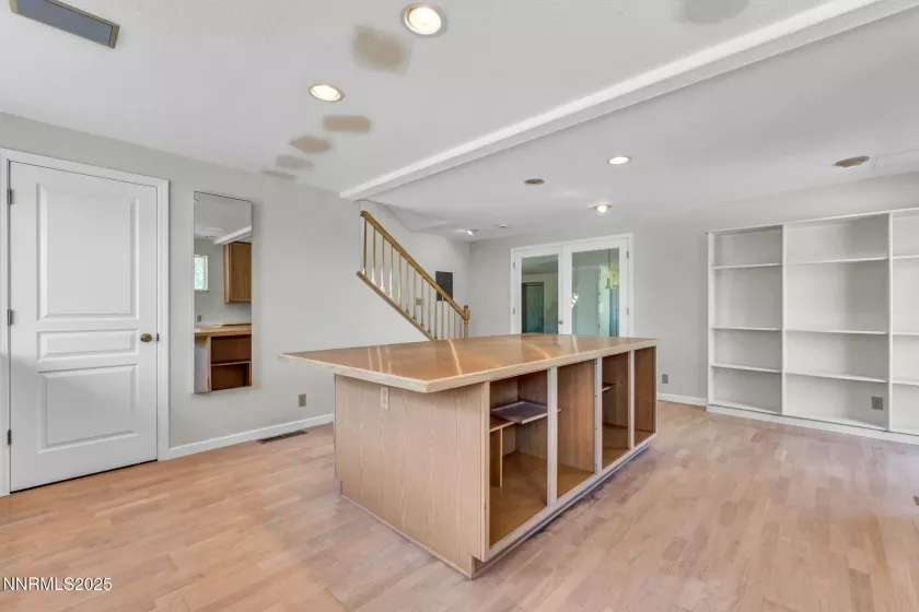 1425 Julie, Reno, Nevada 89509, 4 Bedrooms Bedrooms, ,3 BathroomsBathrooms,Residential,Residential,Julie,250052987