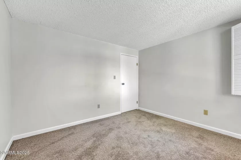 1425 Julie, Reno, Nevada 89509, 4 Bedrooms Bedrooms, ,3 BathroomsBathrooms,Residential,Residential,Julie,250052987