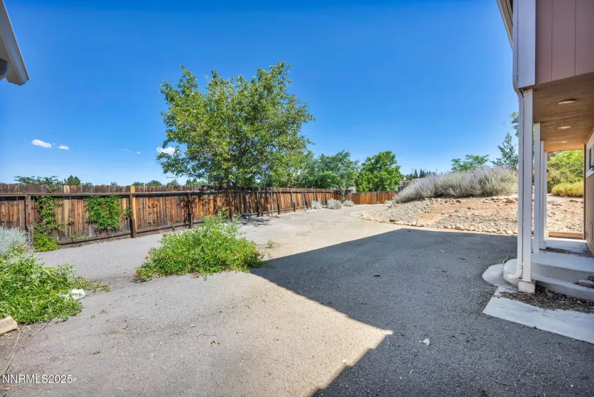1425 Julie, Reno, Nevada 89509, 4 Bedrooms Bedrooms, ,3 BathroomsBathrooms,Residential,Residential,Julie,250052987