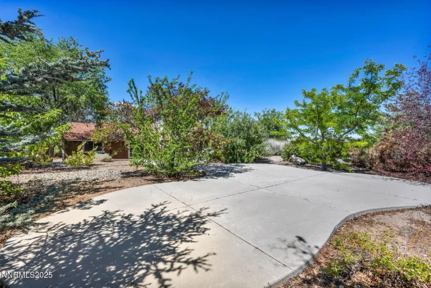 1425 Julie, Reno, Nevada 89509, 4 Bedrooms Bedrooms, ,3 BathroomsBathrooms,Residential,Residential,Julie,250052987