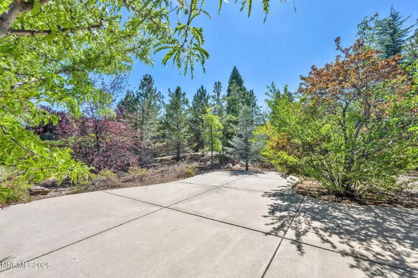 1425 Julie, Reno, Nevada 89509, 4 Bedrooms Bedrooms, ,3 BathroomsBathrooms,Residential,Residential,Julie,250052987