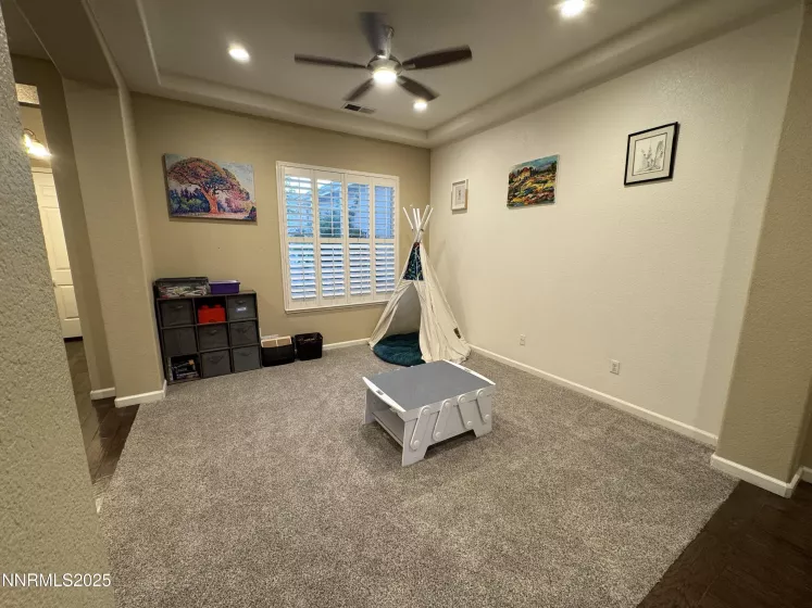 10070 Goler Wash, Reno, Nevada 89521, 4 Bedrooms Bedrooms, ,3 BathroomsBathrooms,Residential,Residential,Goler Wash,250052993