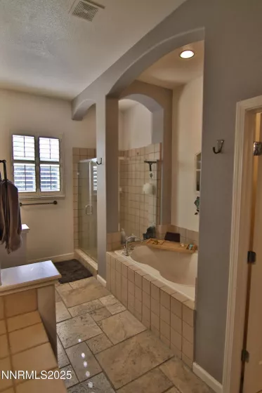 10070 Goler Wash, Reno, Nevada 89521, 4 Bedrooms Bedrooms, ,3 BathroomsBathrooms,Residential,Residential,Goler Wash,250052993
