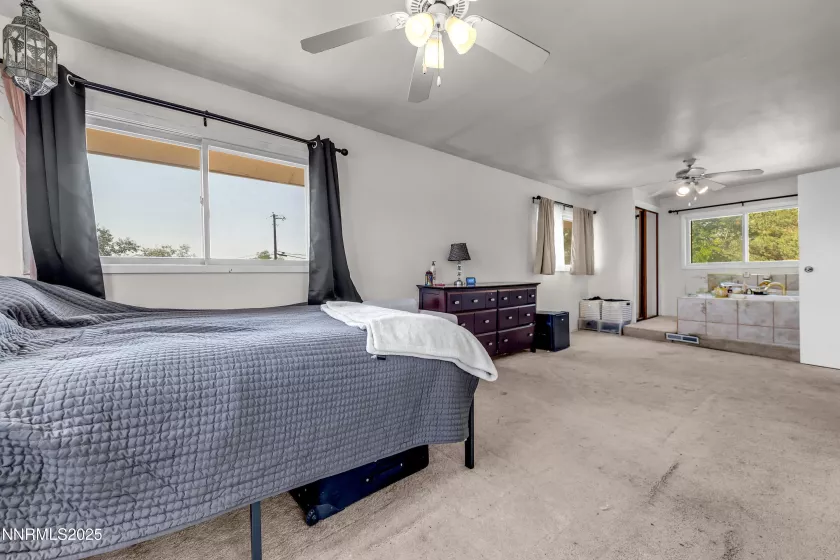 3225 Sun Cloud Cir, Reno, Nevada 89506, 4 Bedrooms Bedrooms, ,3 BathroomsBathrooms,Residential,Residential,Sun Cloud Cir,250052992