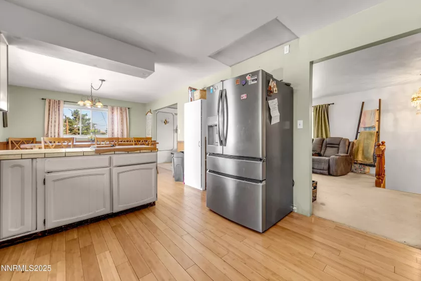3225 Sun Cloud Cir, Reno, Nevada 89506, 4 Bedrooms Bedrooms, ,3 BathroomsBathrooms,Residential,Residential,Sun Cloud Cir,250052992