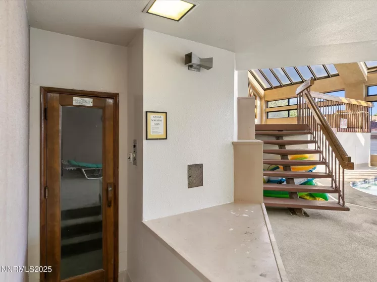 3095 Lakeside, Reno, Nevada 89509, 1 Bedroom Bedrooms, ,1 BathroomBathrooms,Residential,Residential,Lakeside,250052994