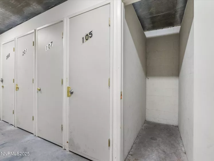 3095 Lakeside, Reno, Nevada 89509, 1 Bedroom Bedrooms, ,1 BathroomBathrooms,Residential,Residential,Lakeside,250052994