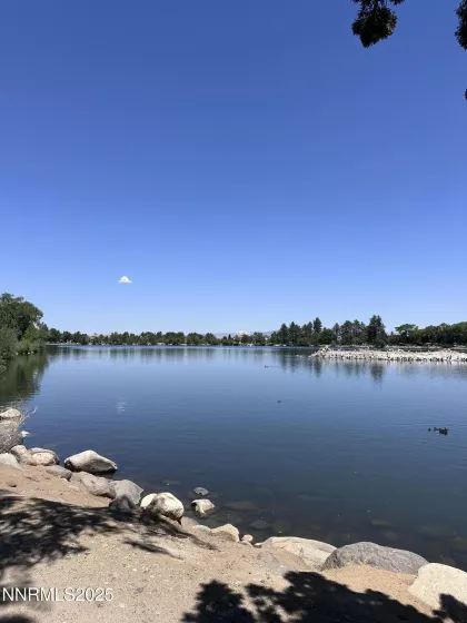3095 Lakeside, Reno, Nevada 89509, 1 Bedroom Bedrooms, ,1 BathroomBathrooms,Residential,Residential,Lakeside,250052994