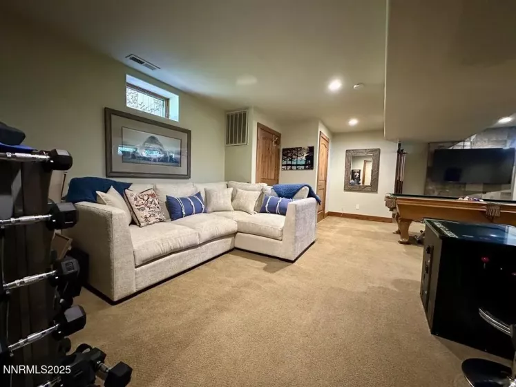 606 Jerry, Zephyr Cove, Nevada 89448, 5 Bedrooms Bedrooms, ,6 BathroomsBathrooms,Residential,Residential,Jerry,250052997